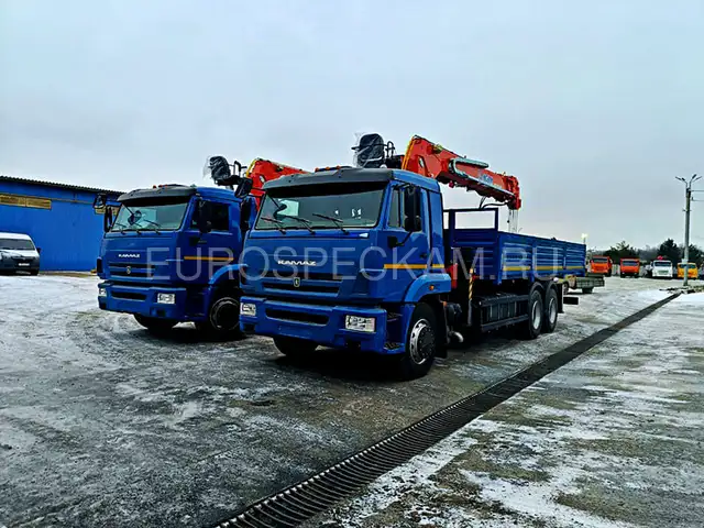 КАМАЗ 65117 бортовой с КМУ Kanglim KS2056H КАМАЗ 65117 бортовой с КМУ Kanglim KS2056H